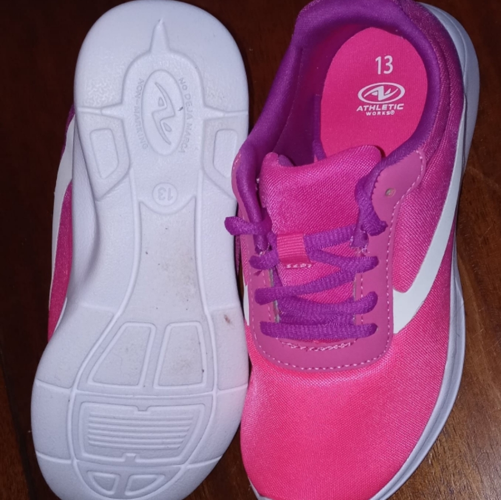 Shoe